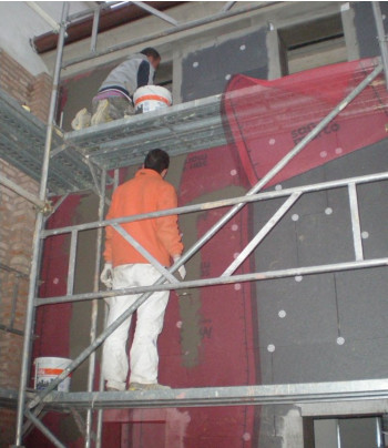 Applicazione cappotto termico a Lastre EPS con grafite